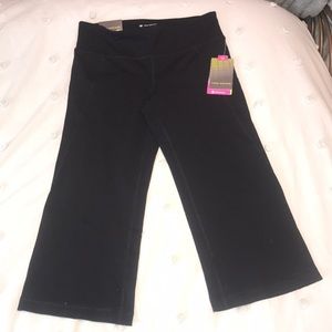 NWT Cropped Shapewear Workout Pants
